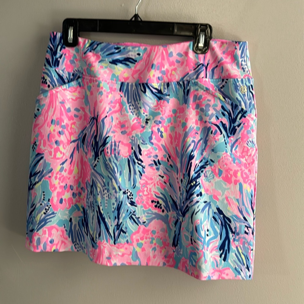 Lilly skirt size 8